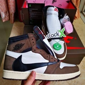 travis scott jordan 1 size 7